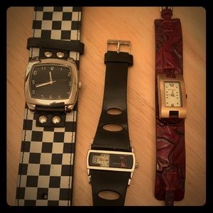 3 watches- RedTango/TOKYObay/?- need batteries